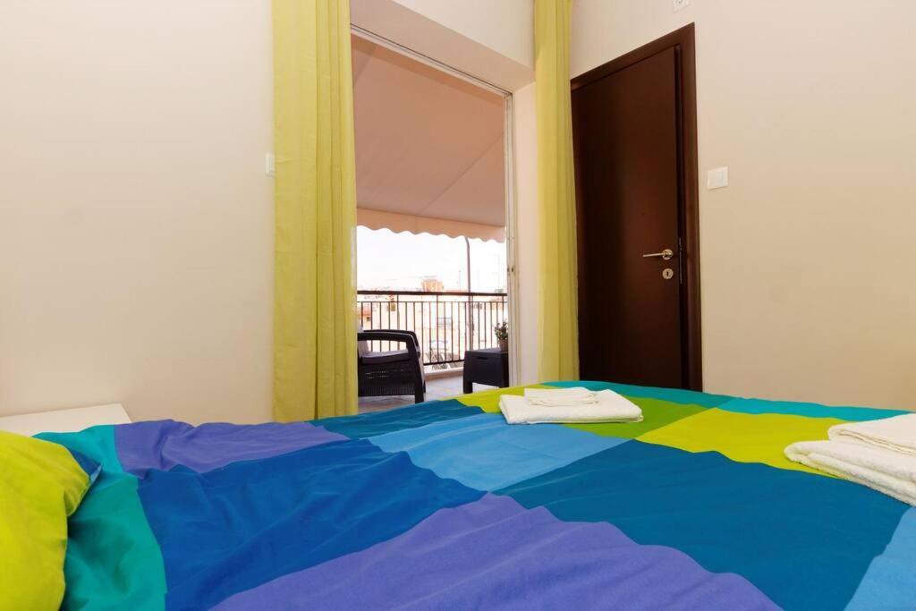 Big Terrace Near Metro And Athens Center Apartamento Exterior foto